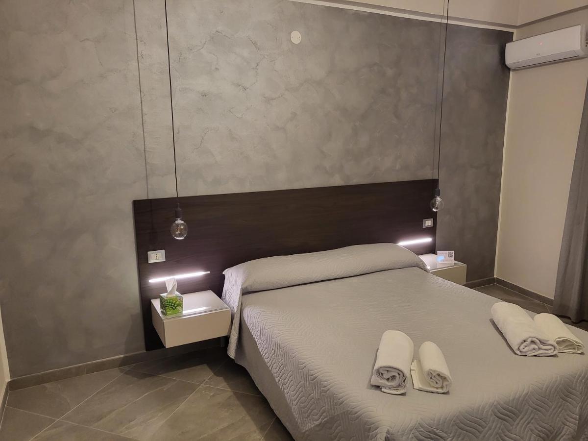 Casa Dello Stretto Hotel Messina Eksteriør billede